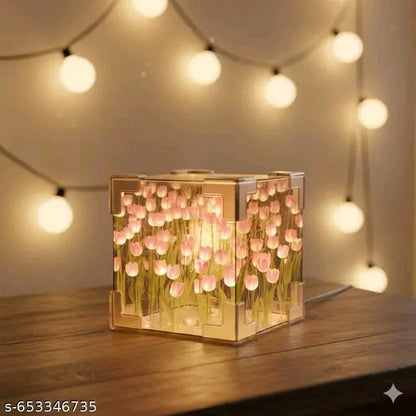 Wishpitara Tulip Cube Mirror Lamp